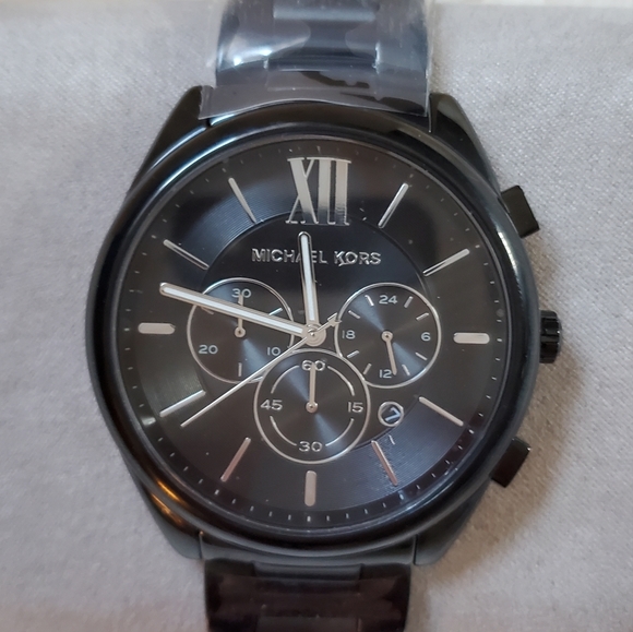 NWT Michael Kors Men's Watch Quartz Chronograph Black Dial Stainless Steel - Picture 3 of 7